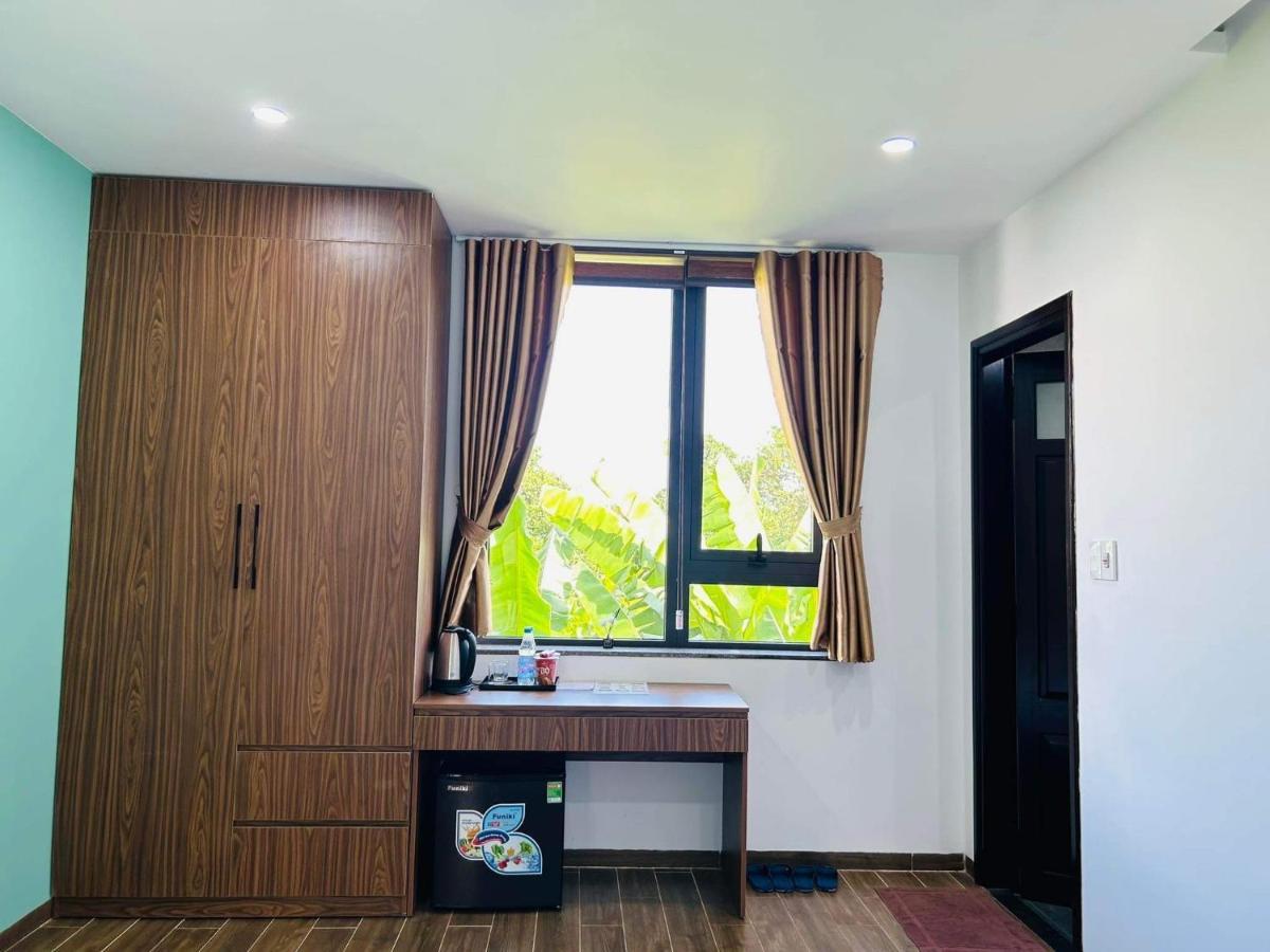 La Nha Homestay Hue Esterno foto